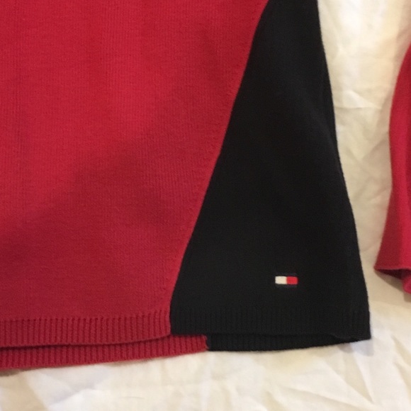Tommy Hilfiger Women’s Sweater - Picture 2 of 3